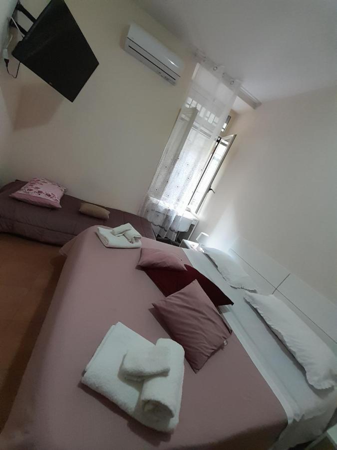Dimora Donna Carmela Apartment Naples Exterior photo